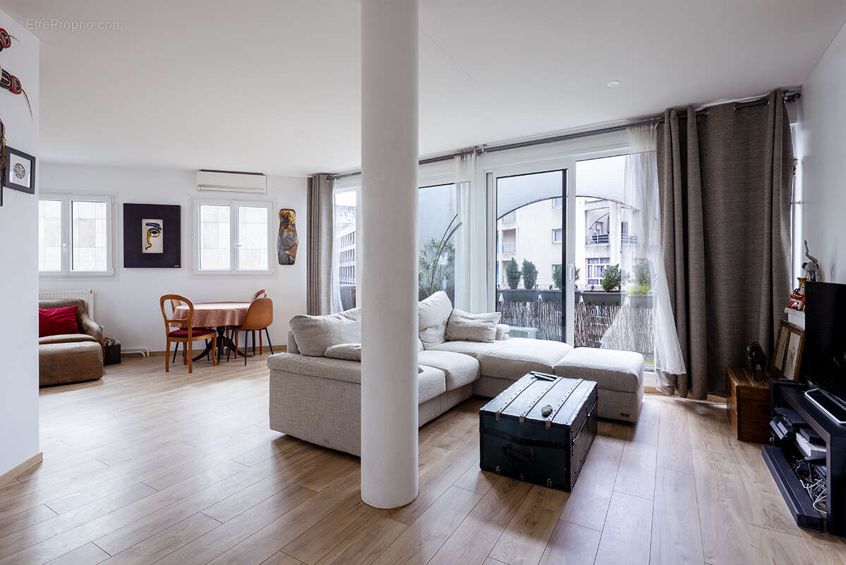 Appartement à SAINT-DENIS