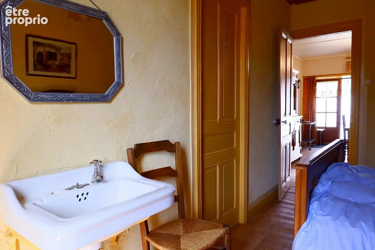 Maison en pierre de 221 m2 avec dépendances et gîte - Le Mazet-Saint-Voy - photo 33