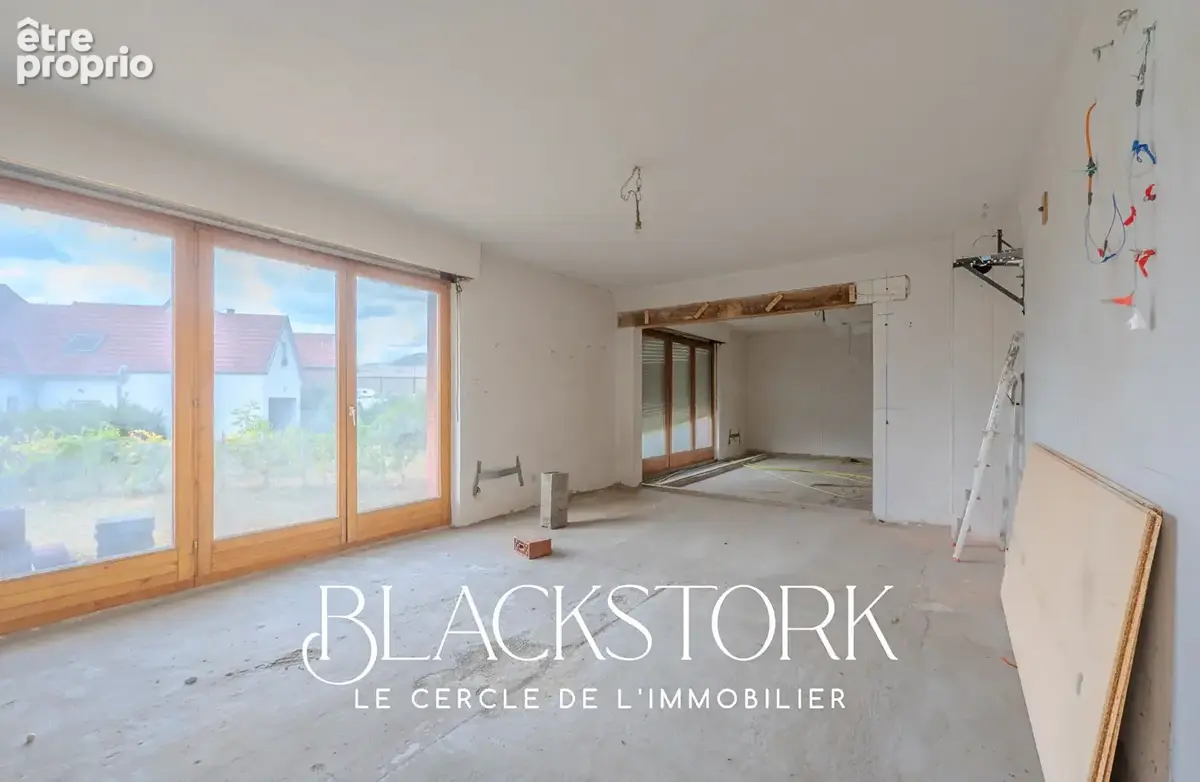Maison à rénover de 175 m² sur plus de 8 ares - photo 9