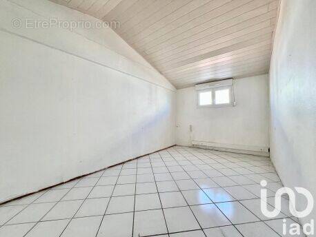 Photo 1 - Parking à LEUCATE