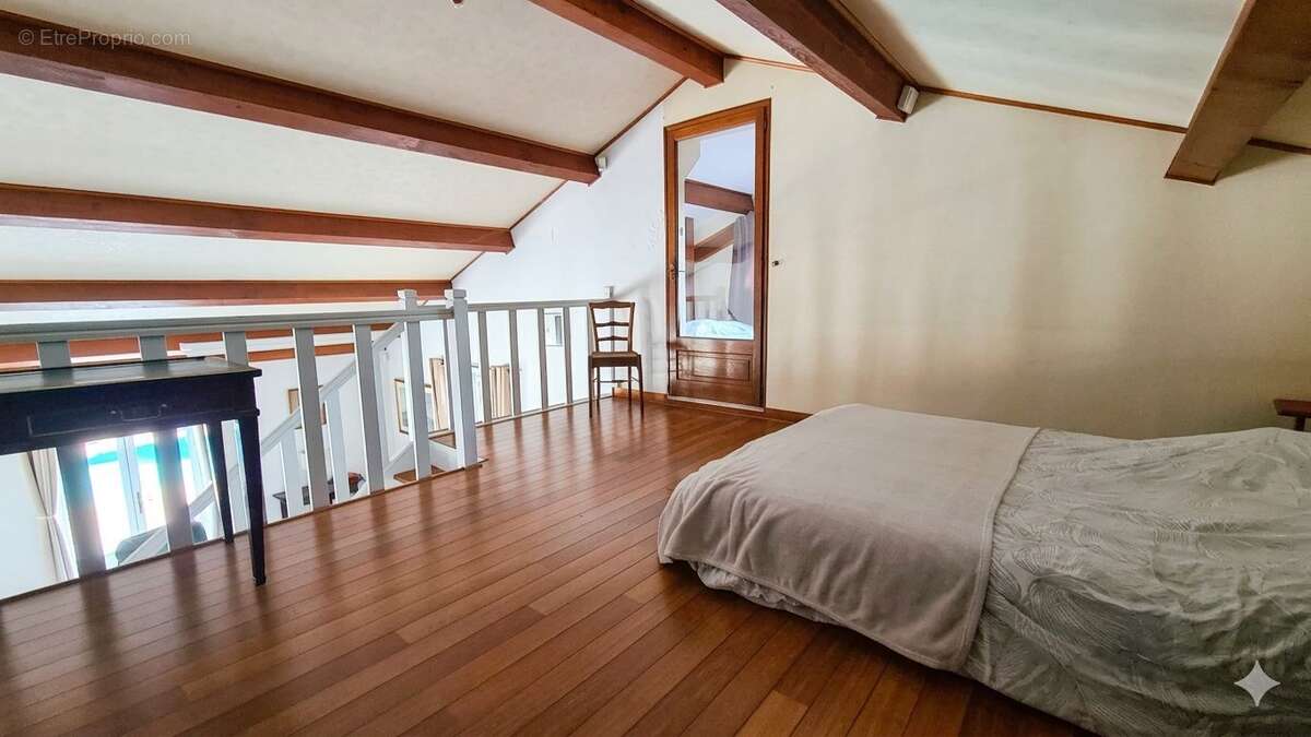 Maison à SAINT-JEAN-SUR-VEYLE