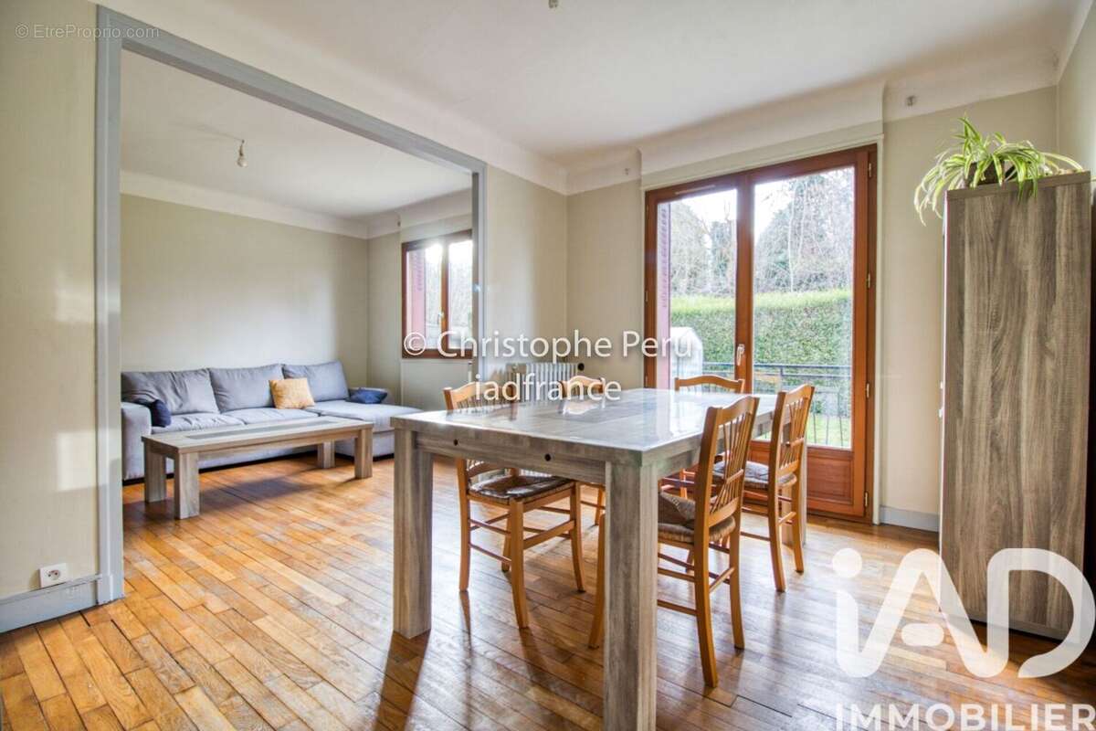 Photo 2 - Maison à MAGNY-EN-VEXIN