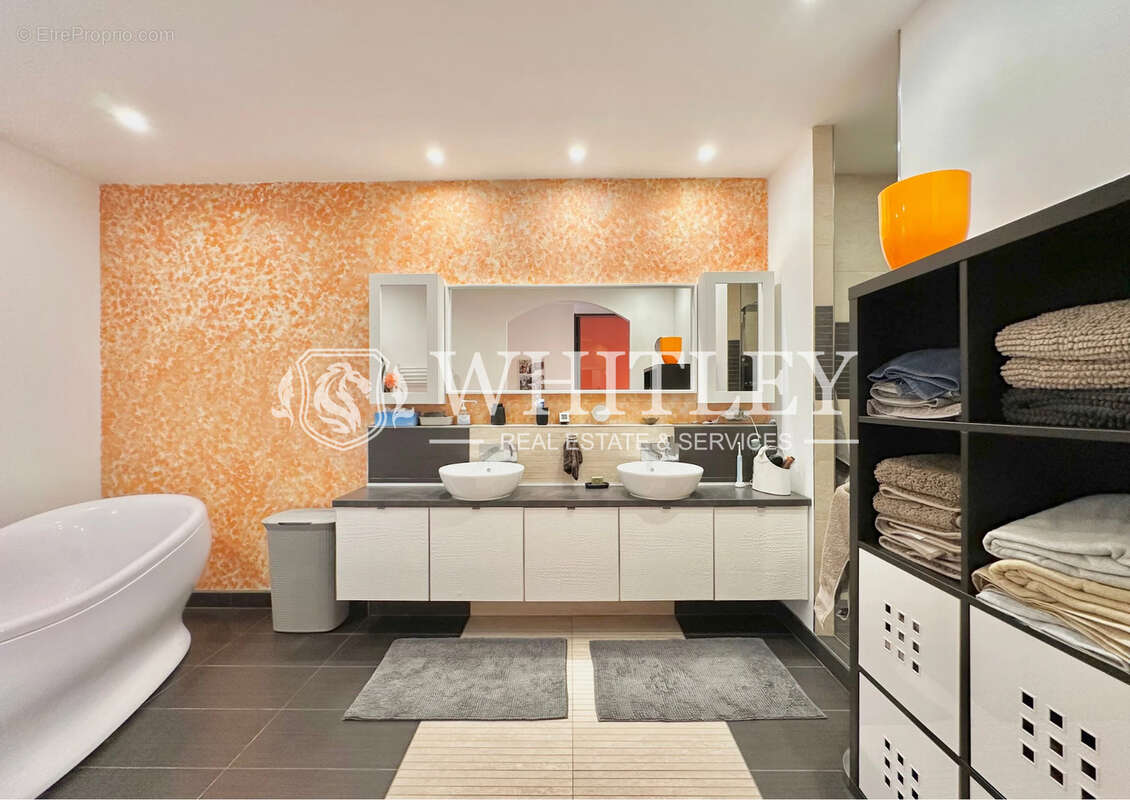 Maison à SAINT-MAXIMIN-LA-SAINTE-BAUME