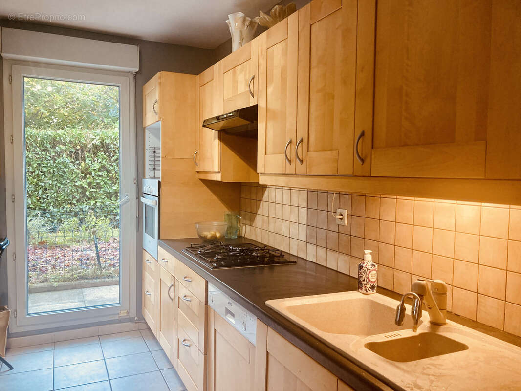Appartement à RILLIEUX-LA-PAPE