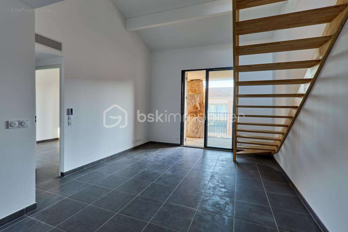 Appartement DUPLEX T3 neuf avec terrasse – 1er étage – Prestations de qualité – Secteur des Pins - photo 5