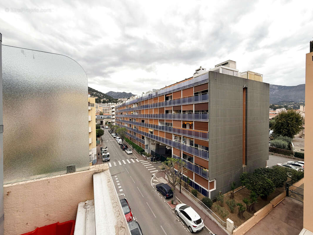Appartement à ROQUEBRUNE-CAP-MARTIN