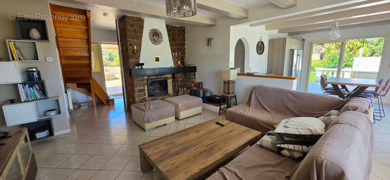 CALENZANA Maison à vendre 305 m² terrain de 5600 m² - Piscine - vue sur Calvi - photo 7