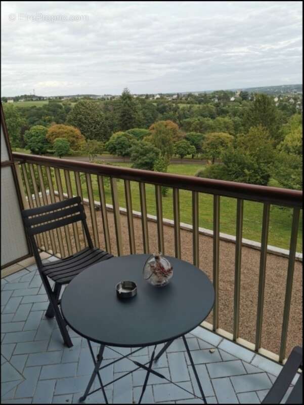 Appartement à MONTRICHARD