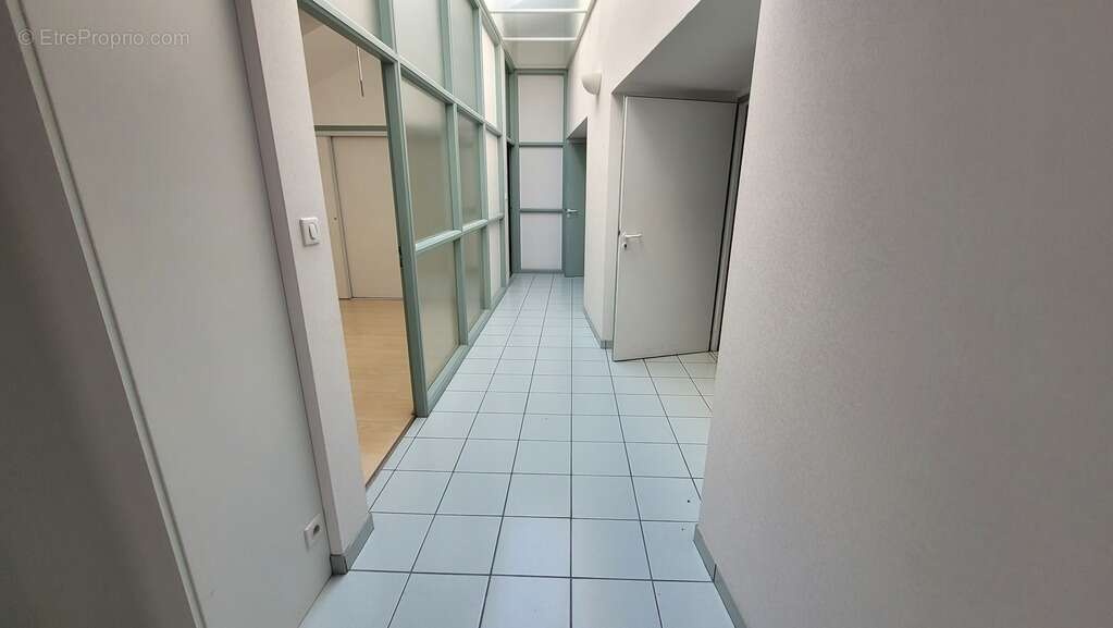 Commerce à LA ROCHE-SUR-YON