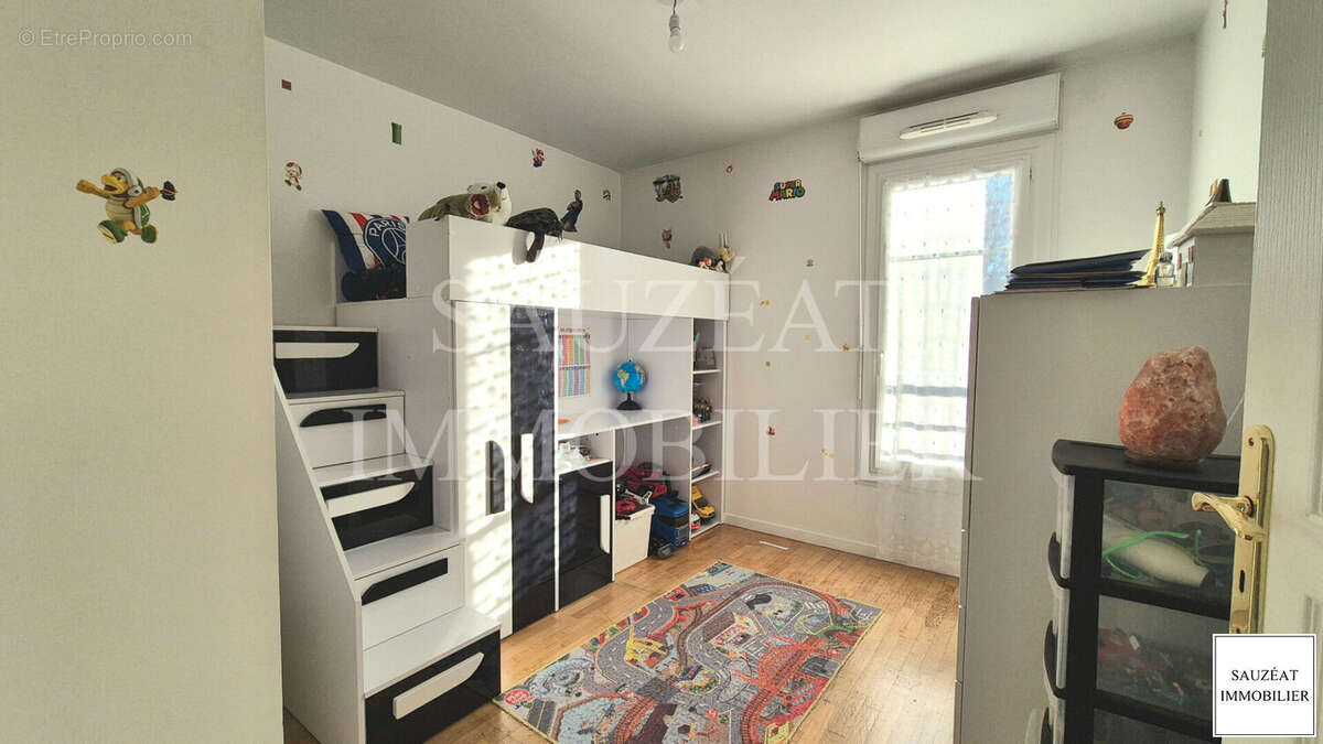 Appartement à BAGNEUX