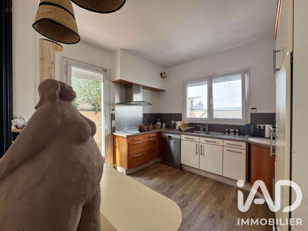 Maison 160 m² à La Rochelle  - photo 5