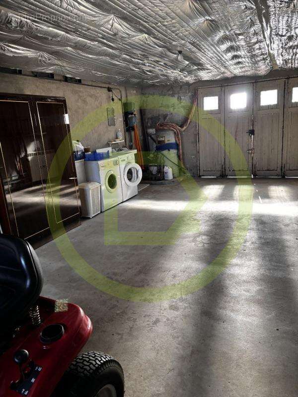 Maison à CHENERAILLES