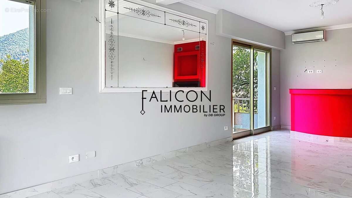 Maison à TOURRETTE-LEVENS