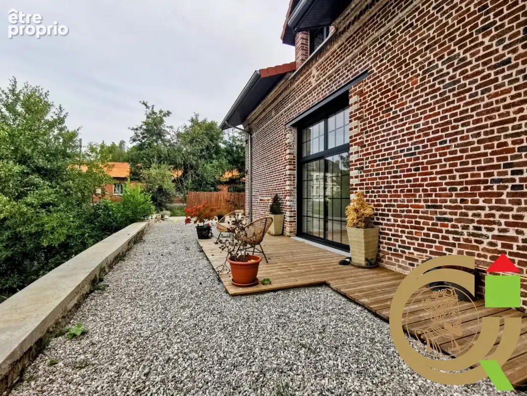 Maison 9 pièces 295 m² à vendre à Boubers-Sur-Canche (62270) - photo 2