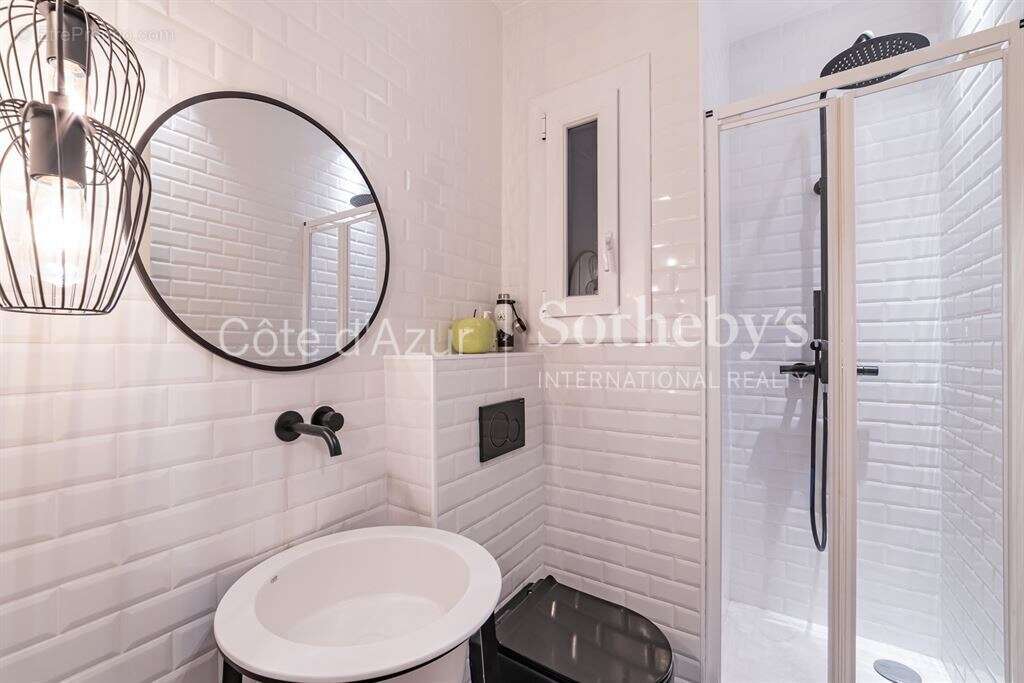 Nice Carré d'Or, appartement Belle Époque de 146 m² avec 4 chambres sur le boulevard Victor Hugo - photo 13