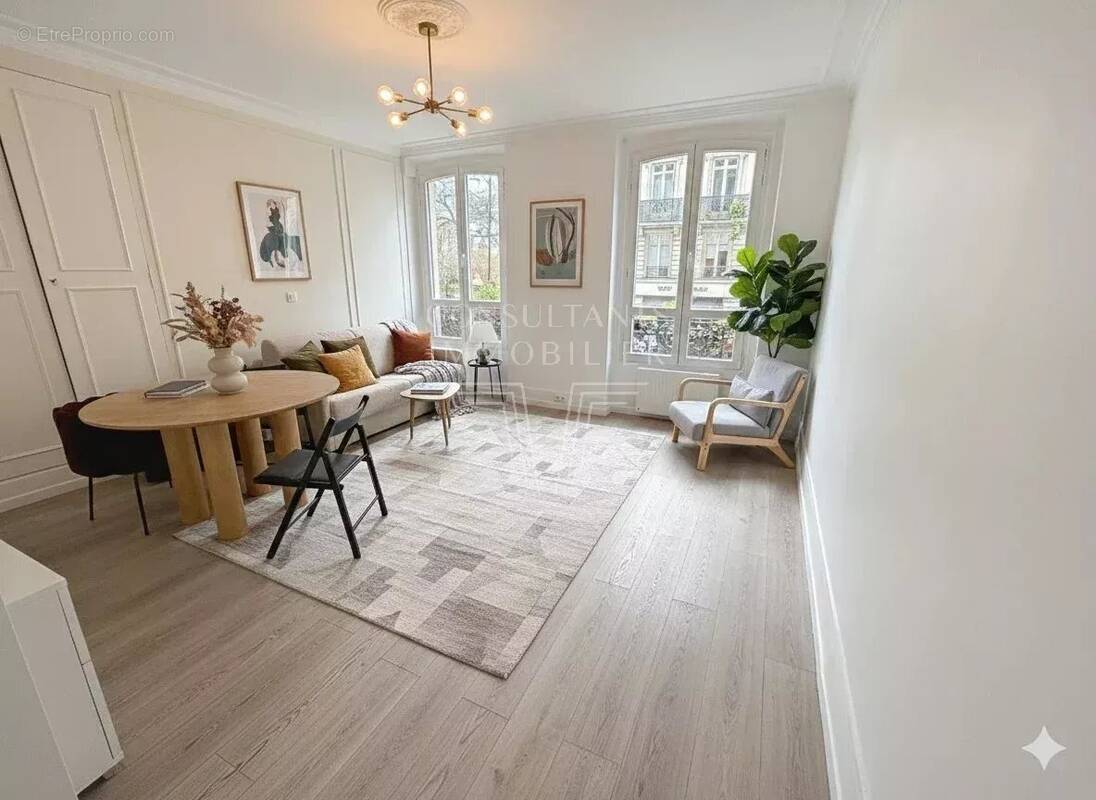 Appartement à PARIS-9E