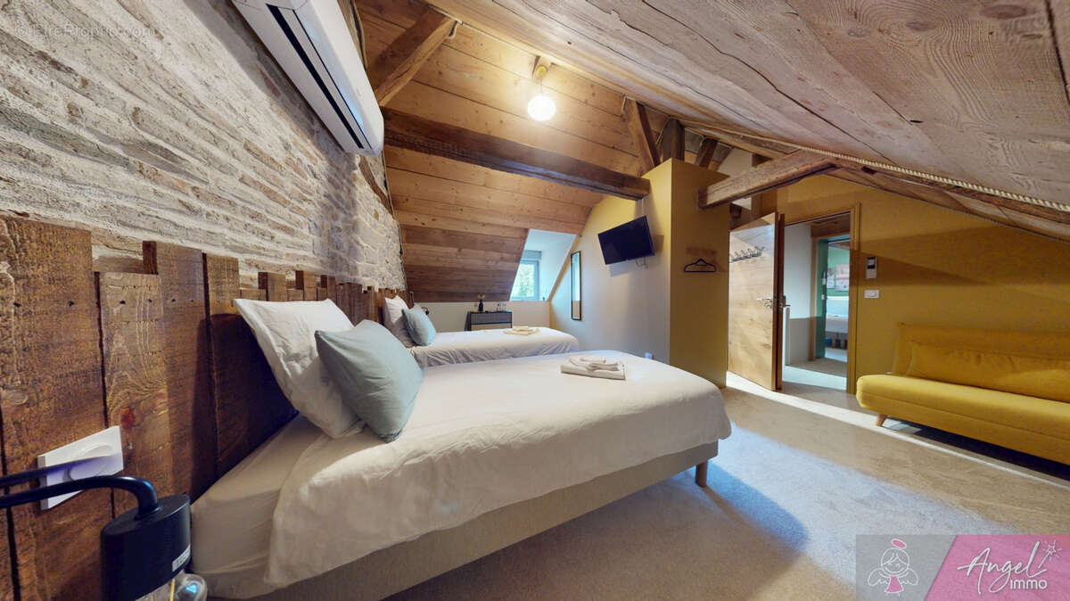 Commerce à ORCHAMPS