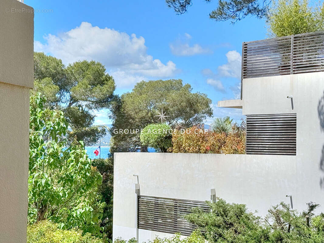 Bord de mer santa lucia 2 pieces de 33 m² avec parking en sous sol - photo 12