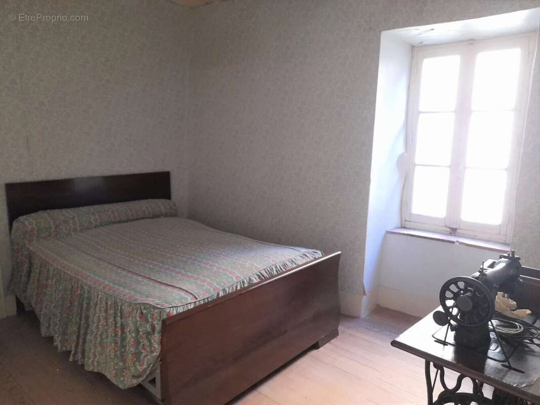 Maison à LAURE-MINERVOIS