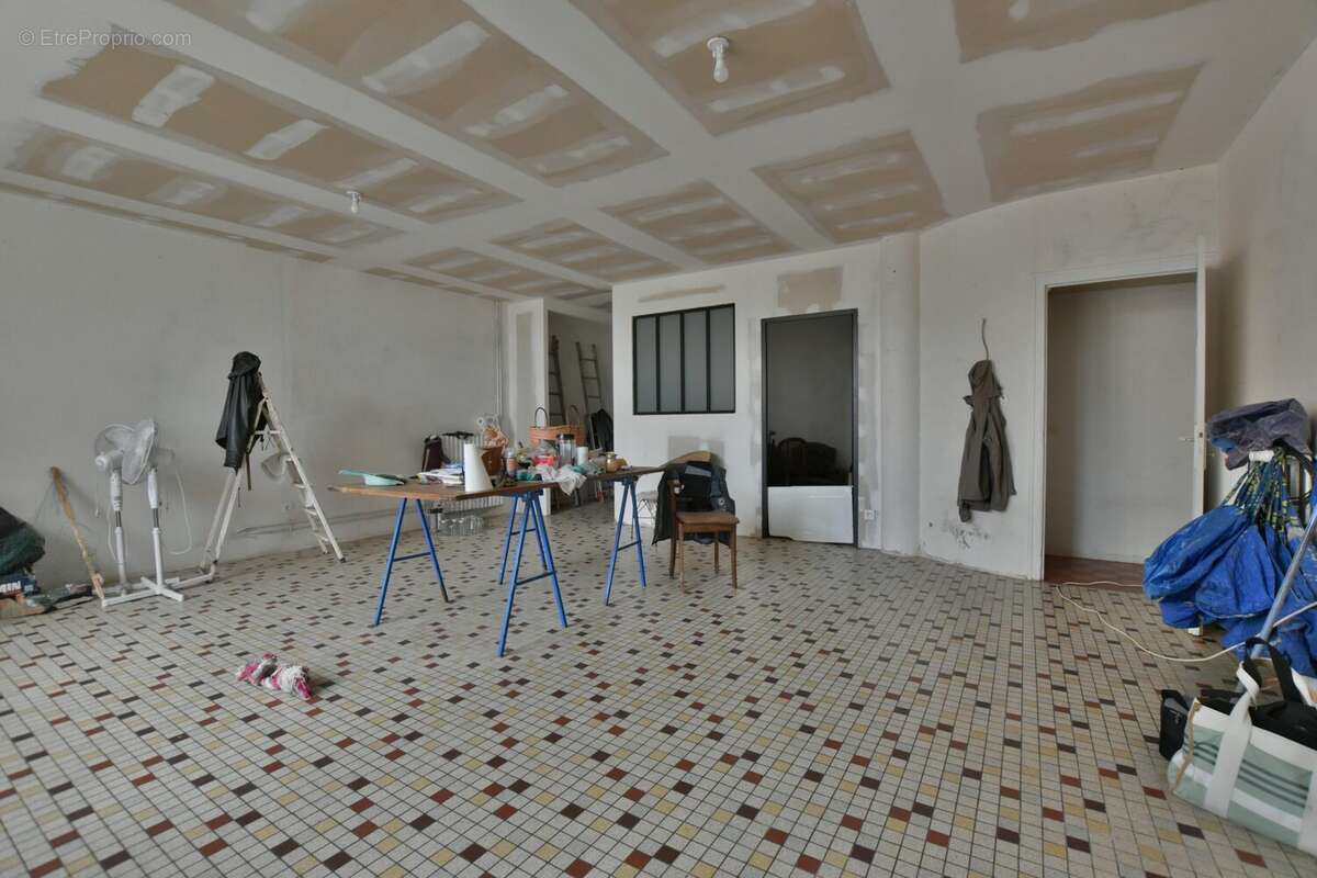 AVANT - Maison à LABATUT