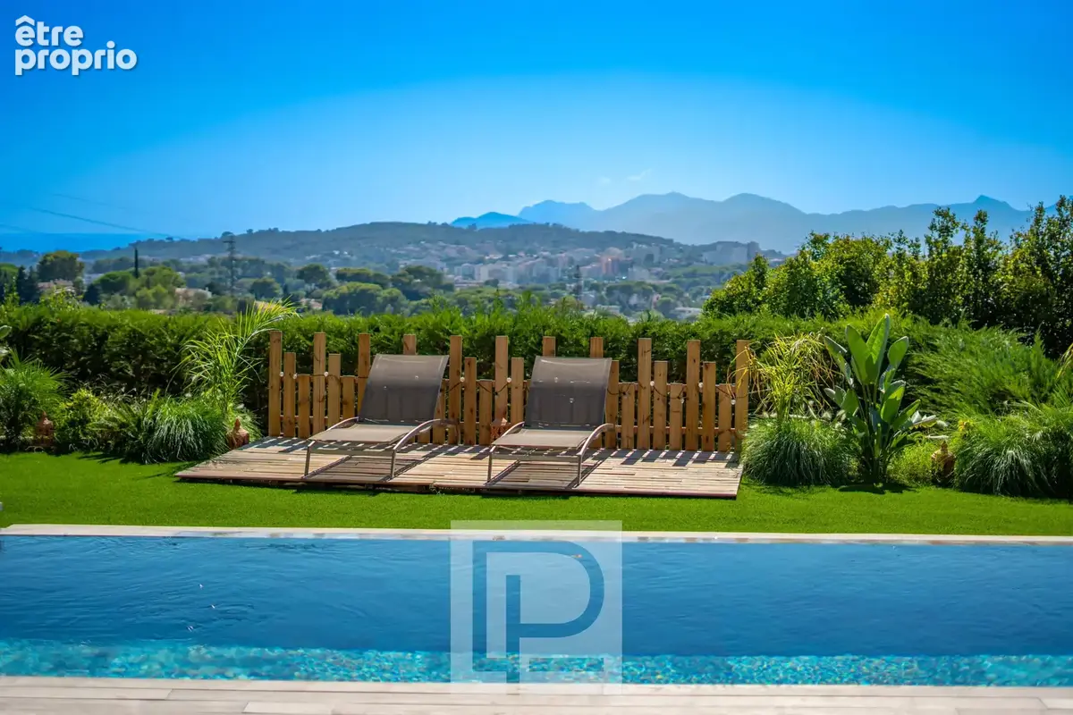 Villa entièrement rénovée avec vue mer panoramique - photo 3