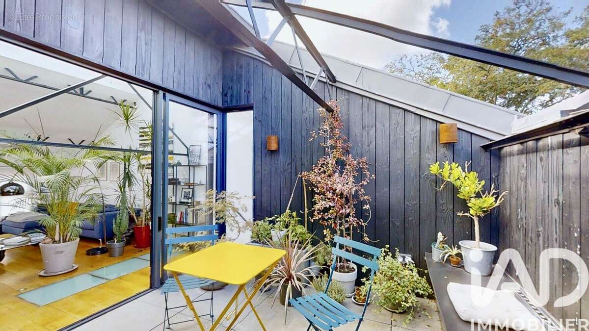 Photo 4 - Commerce à PANTIN