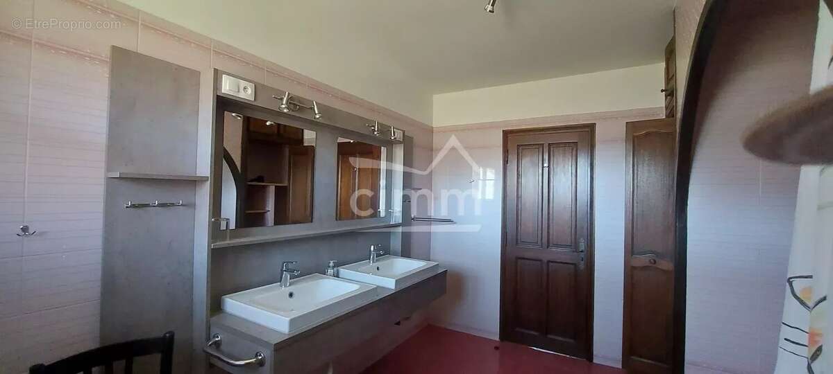 Maison à LA MOTTE-DU-CAIRE