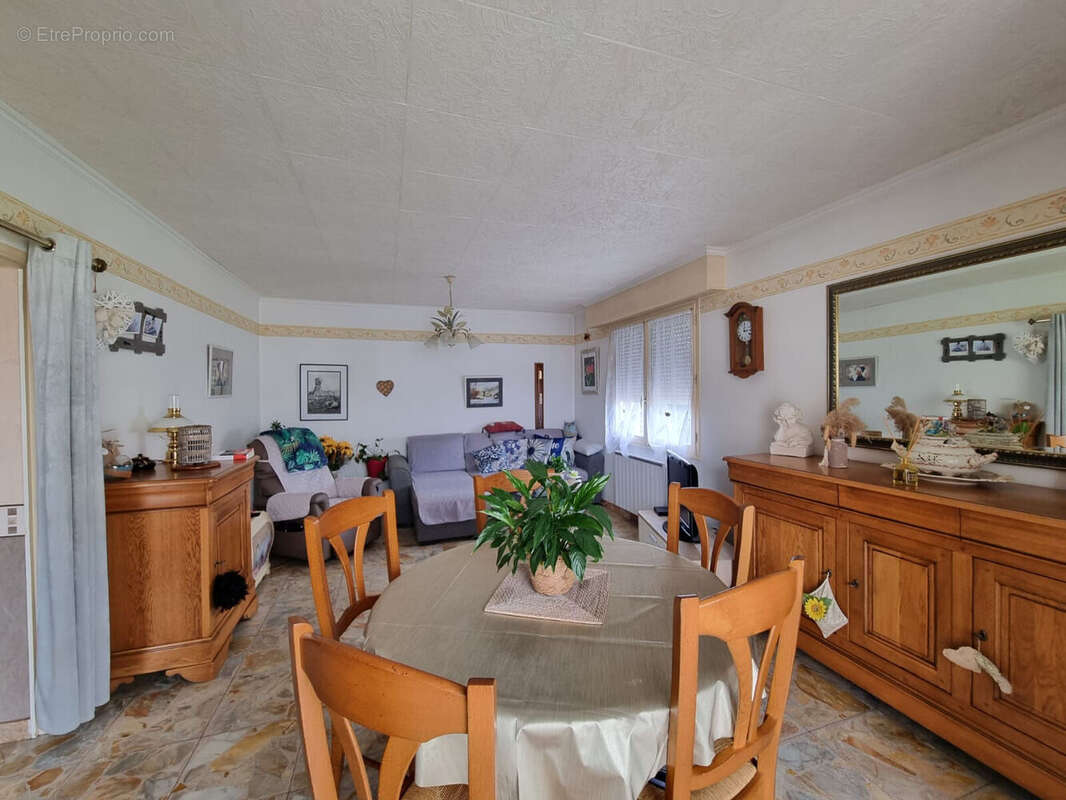 Photo 3 - Maison à GUEUGNON