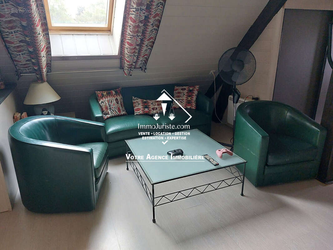 Maison à CHATEAUPONSAC