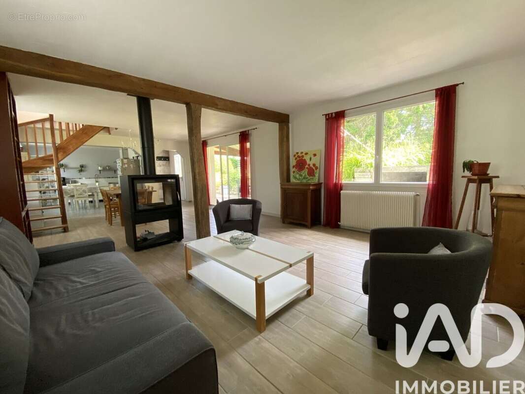 Maison 120 m² à Belleuse  - photo 6