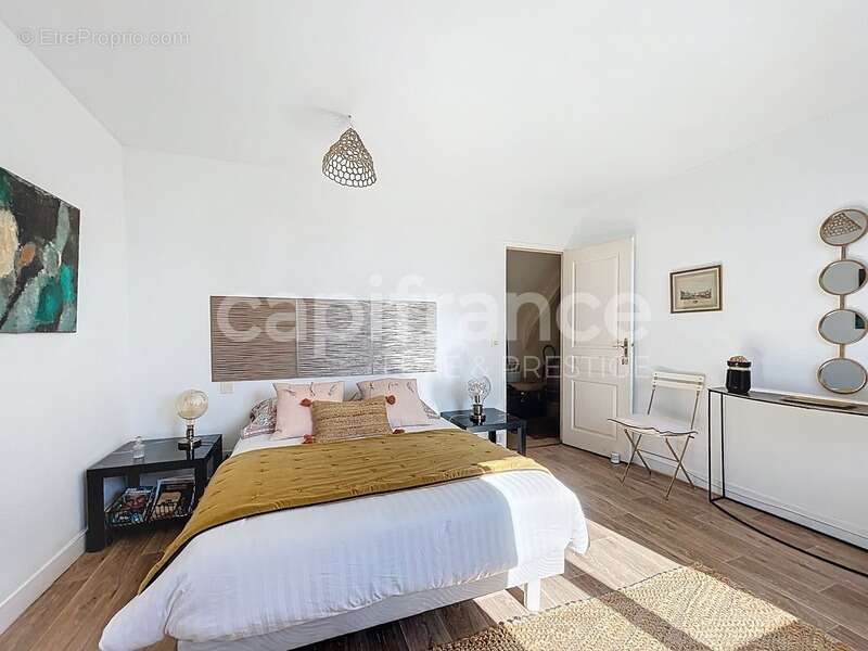 Maison à SAINT-BRANCHS