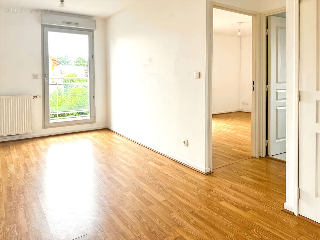 Maison à PREVESSIN-MOENS