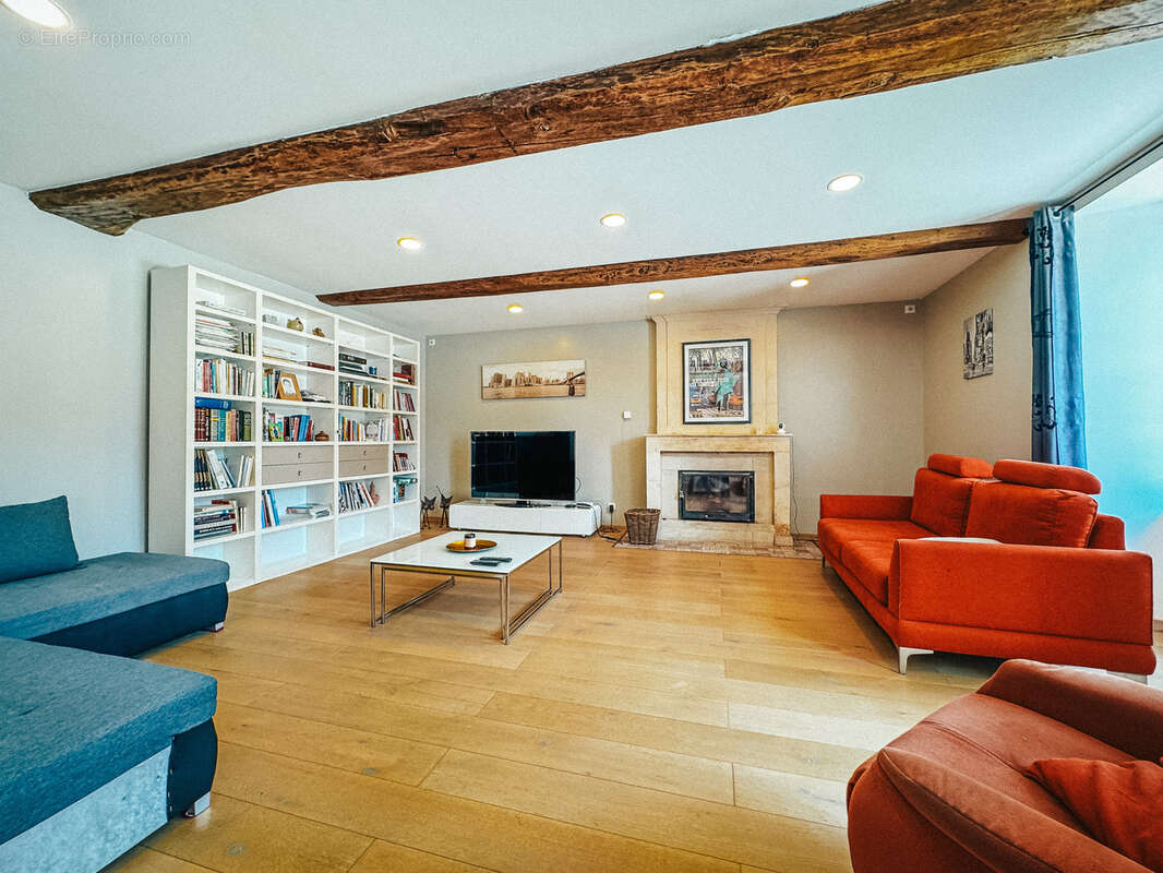 Maison à CHALLIGNAC