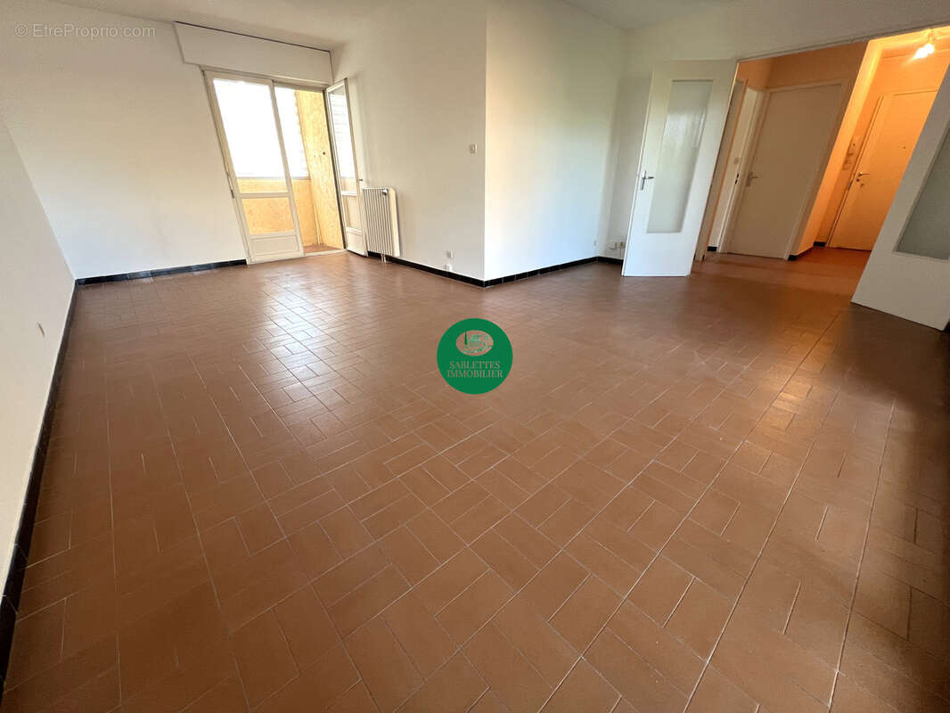 Appartement à LE PRADET