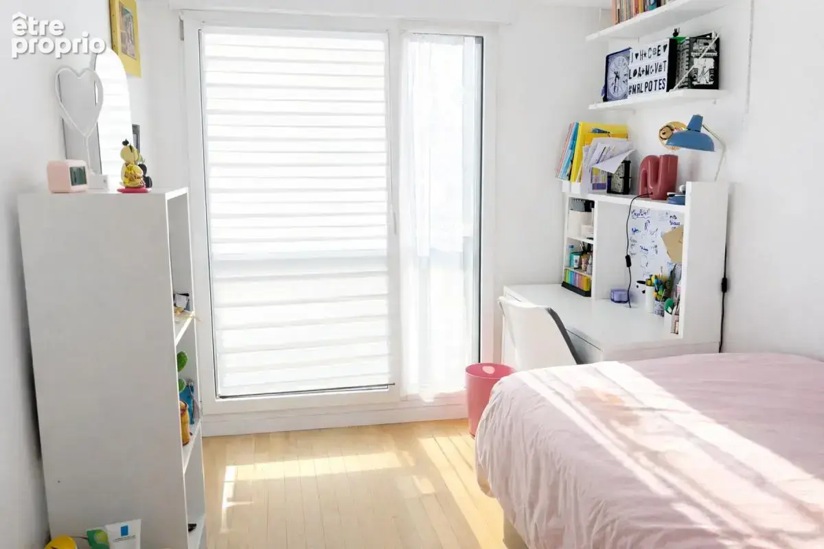 A vendre 3 pièces à Clichy, copropriété récente - photo 8