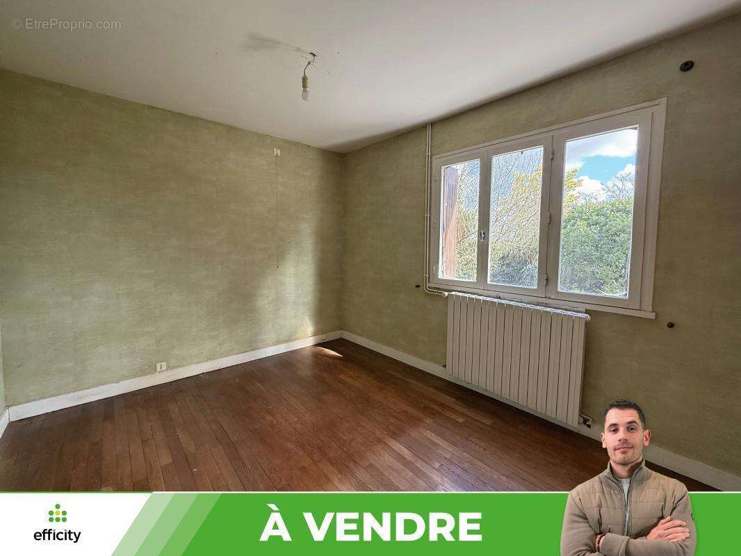 Maison 145 m² à Romagne  - photo 10