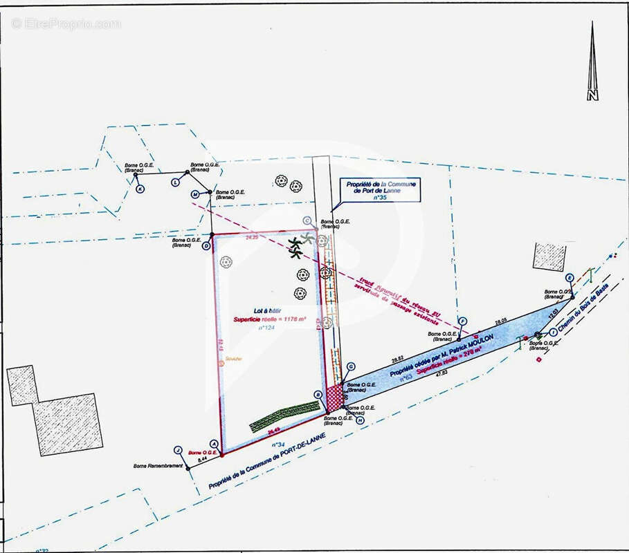 Terrain à PORT-DE-LANNE