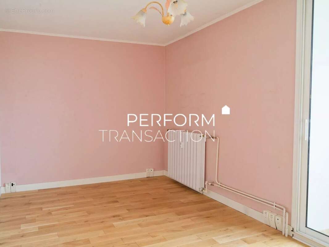 Appartement à SEYSSINET-PARISET