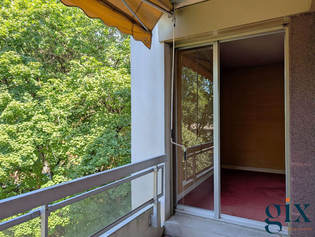 Appartement à MEYLAN