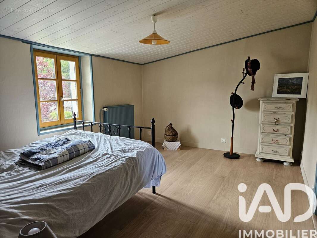 Photo 6 - Maison à SAINT-MEME-LES-CARRIERES