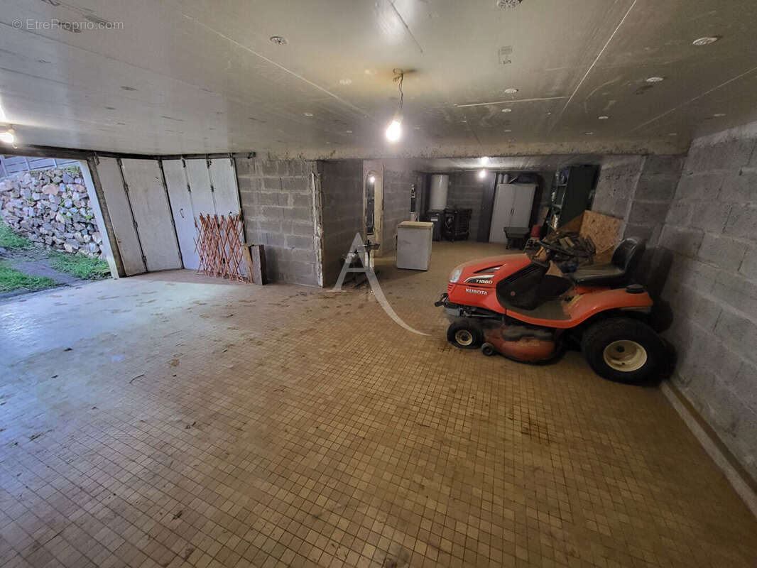 Maison à MARSAC-SUR-DON