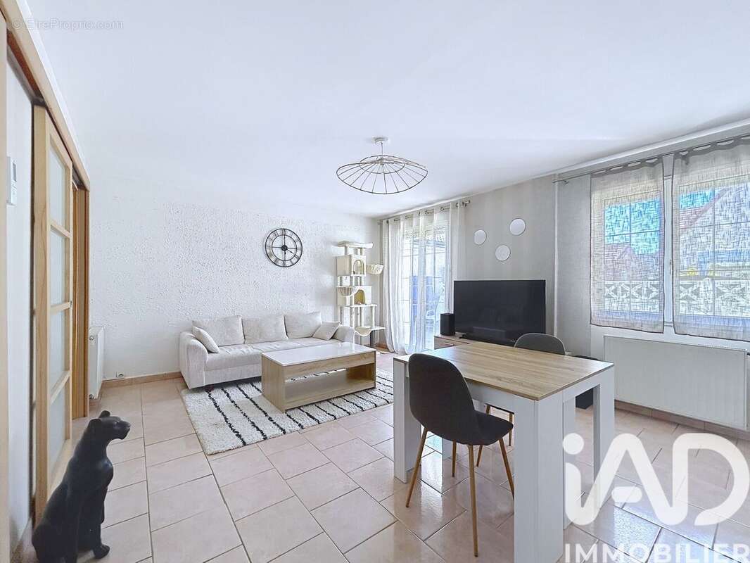 Photo 3 - Maison à REIMS