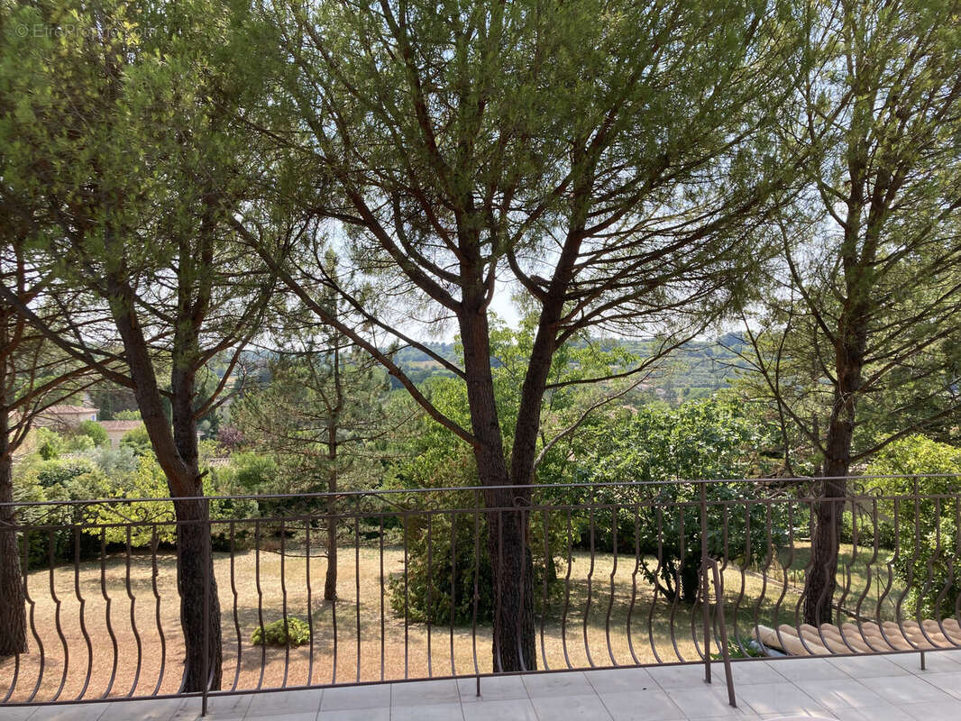 Maison à MALEMORT-DU-COMTAT