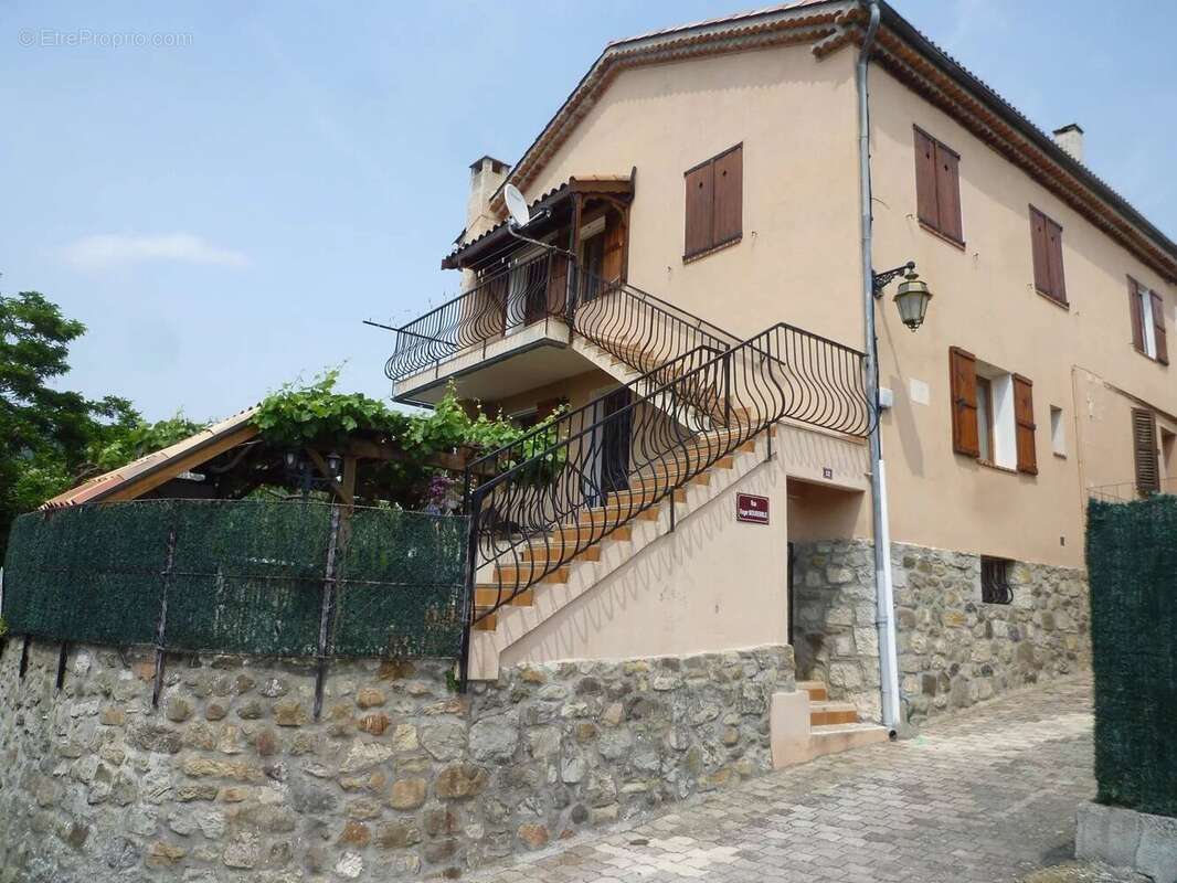 Maison à SAINT-ANTONIN