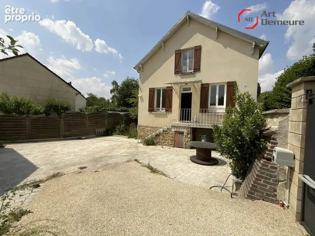 Maison à MERY-SUR-OISE