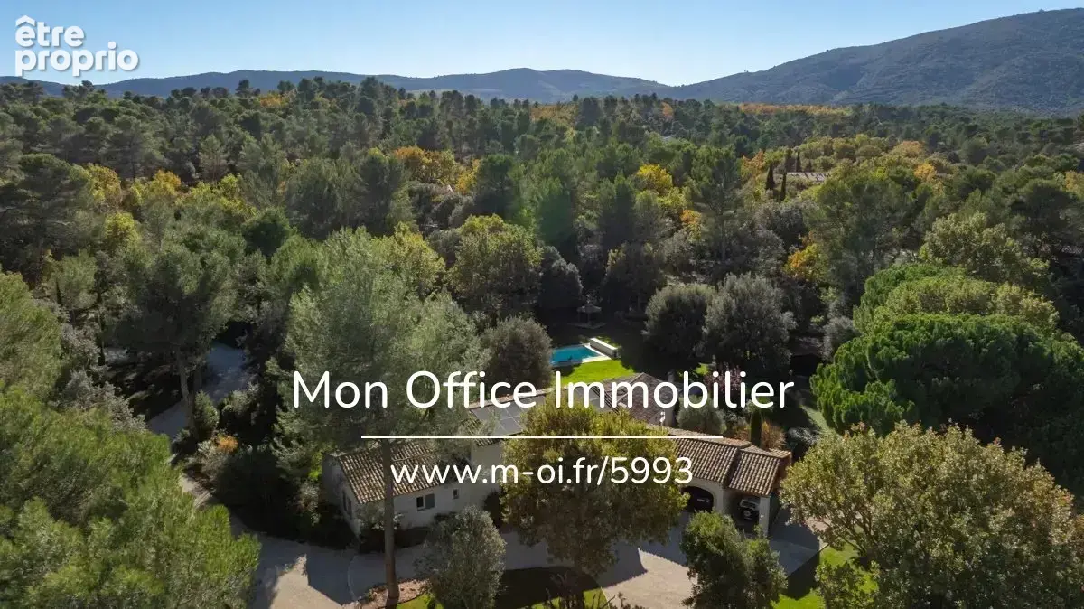 Référence : 5993-VCL - Superbe propriété avec piscine - Parc paysager - Pays d'Aix en Provence - photo 6