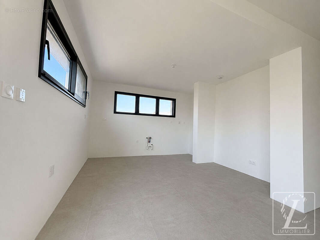 PLANGUENOUAL : Maison Contemporaine 5 pièces 125.5 m2 env - photo 8
