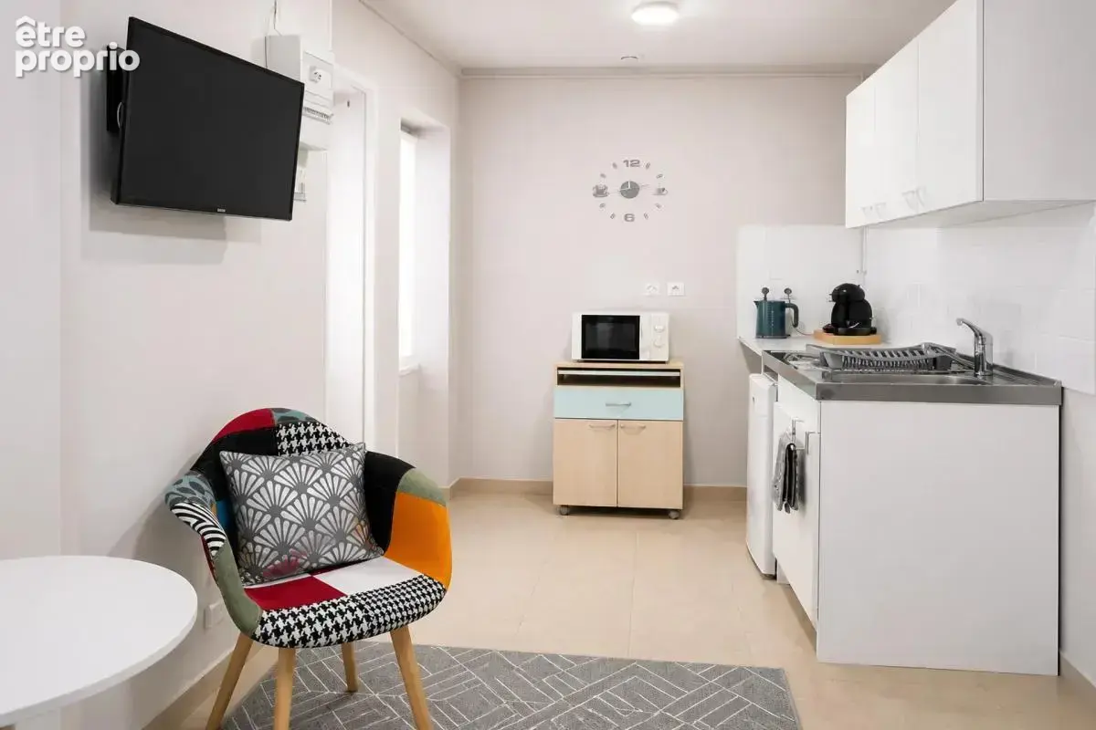 Immeuble de 14 pièces de 350 m² à Beaulieu-sur-Loire - photo 12