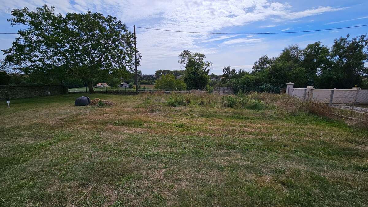 Terrain à NIORT