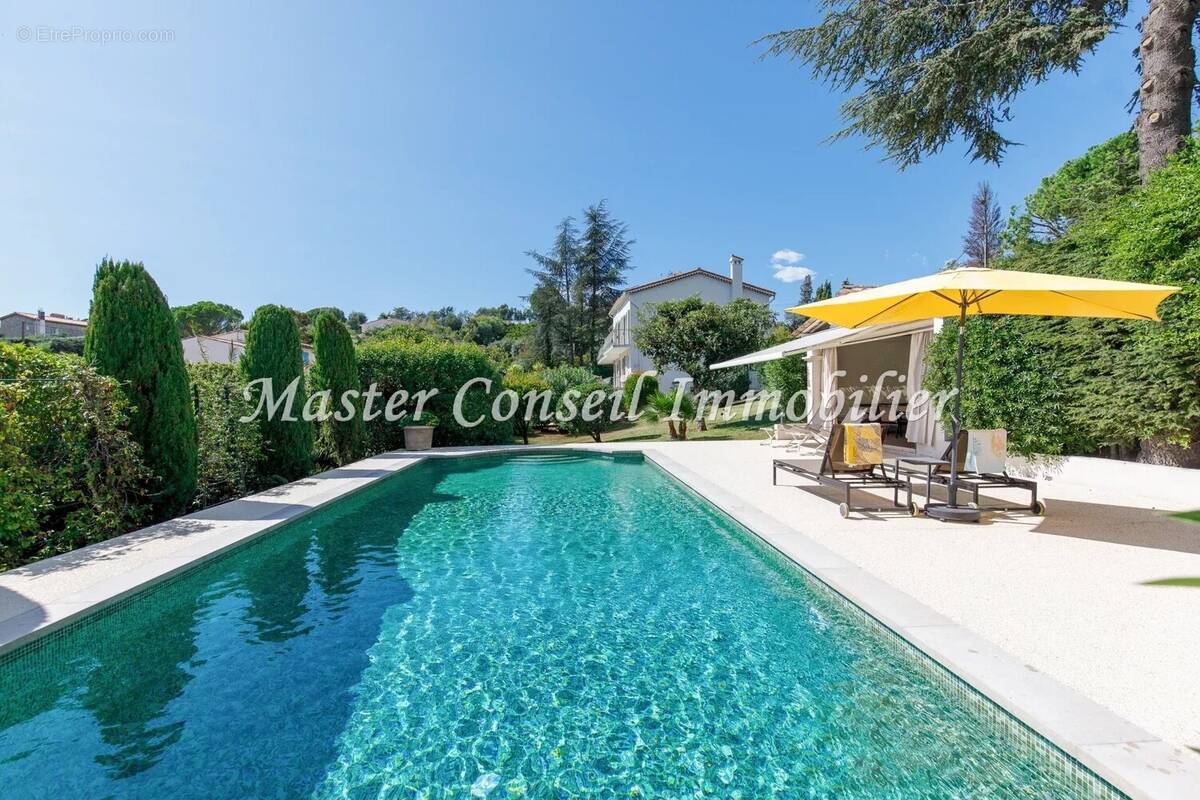 Domaine privé  superbe villa 8p 280m² contemporaine renovee  vue mer - photo 12